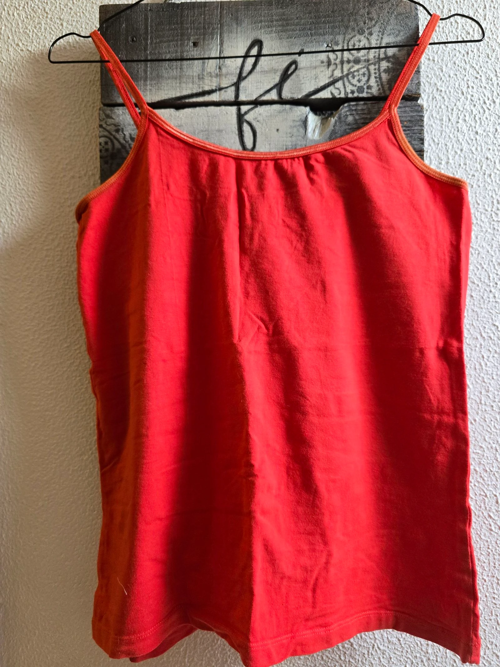 Top sem marca L vermelho